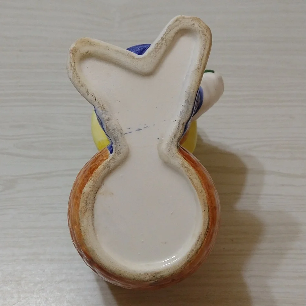 Vintage Anthropomorphic Farmer Rabbit Planter 6" Height - Picture 5 of 5